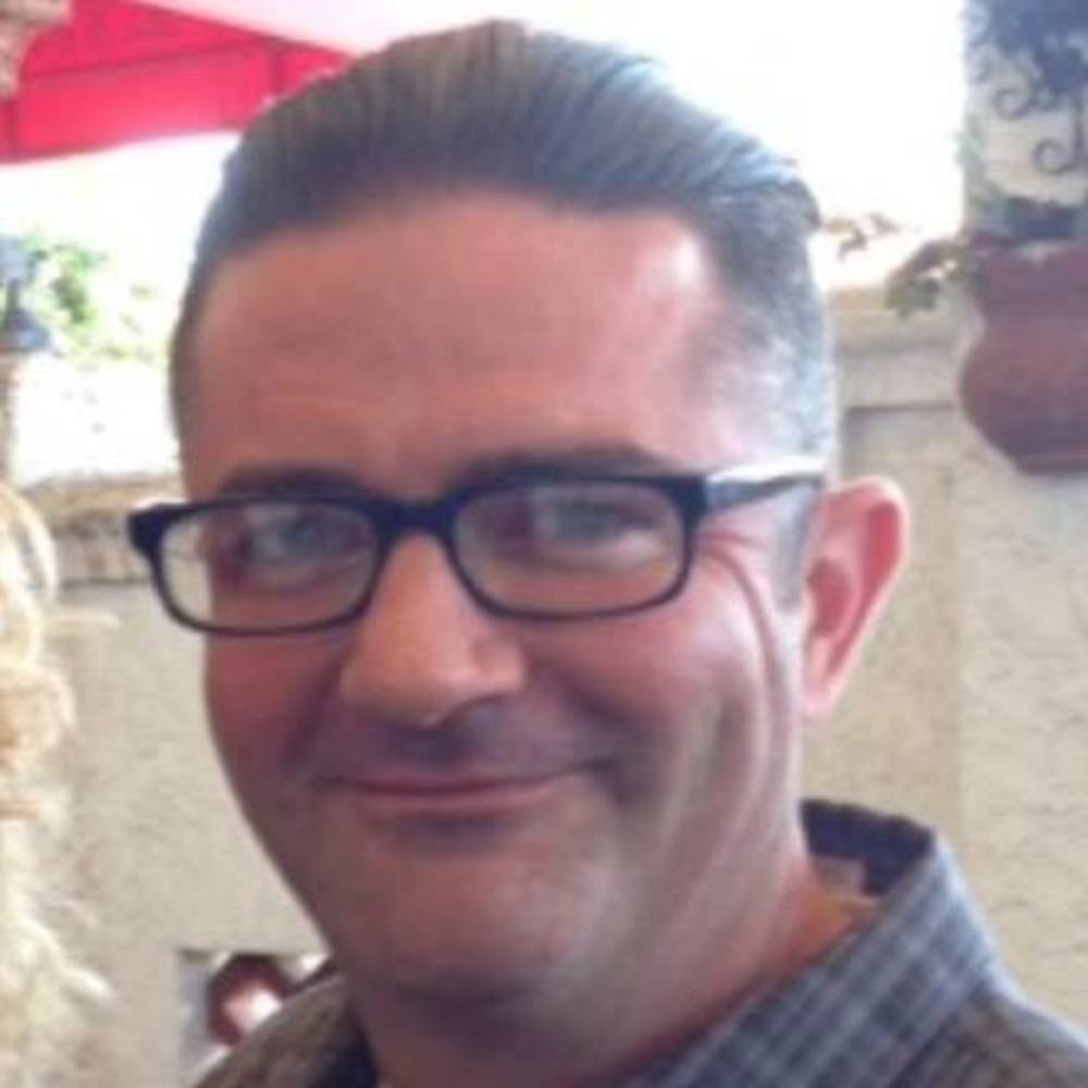 Meet your Posher, Thomas